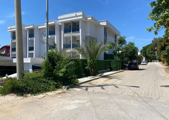 Alessia Hotel Side